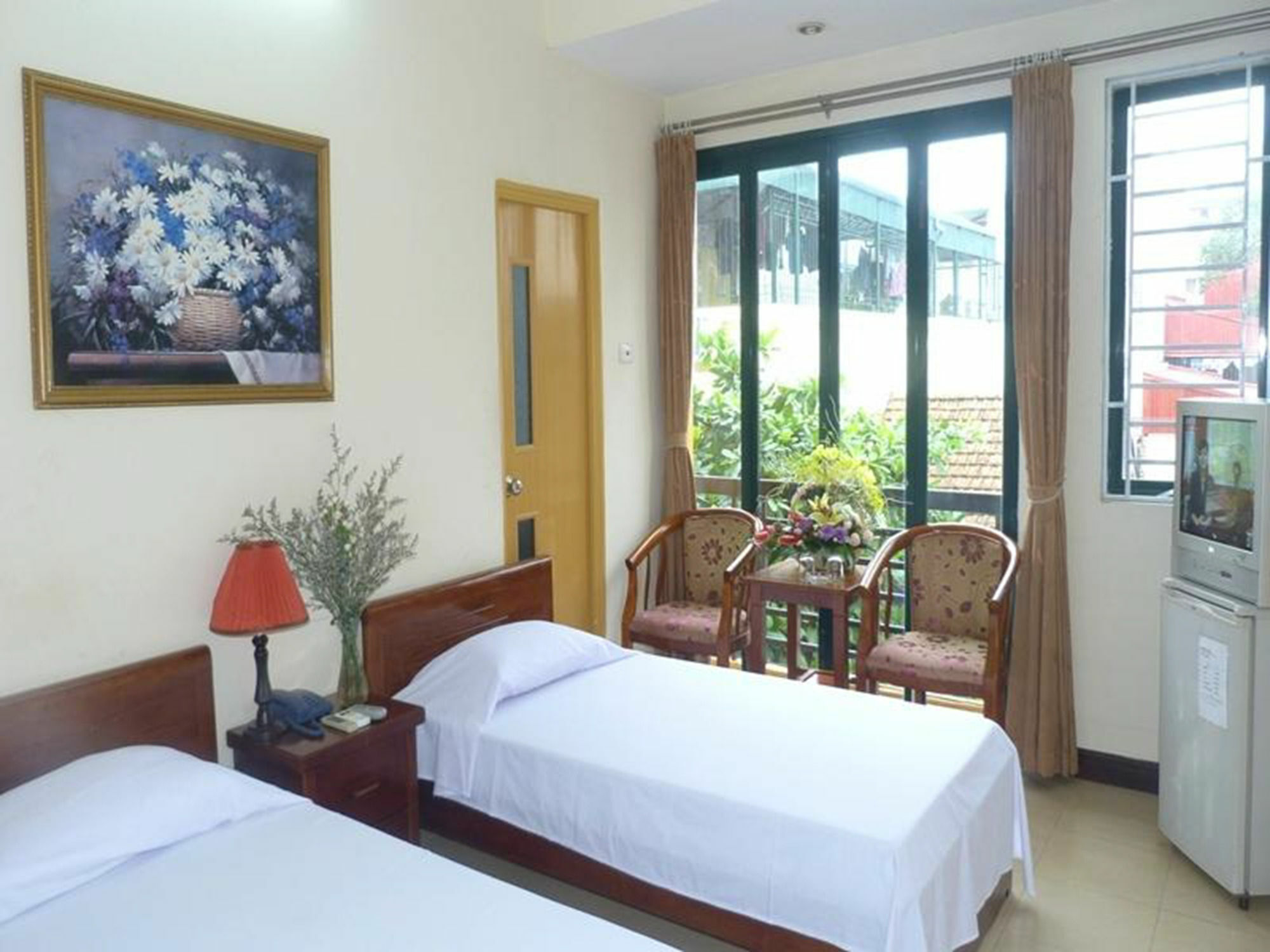 Camellia Hanoi Hotel Exterior photo